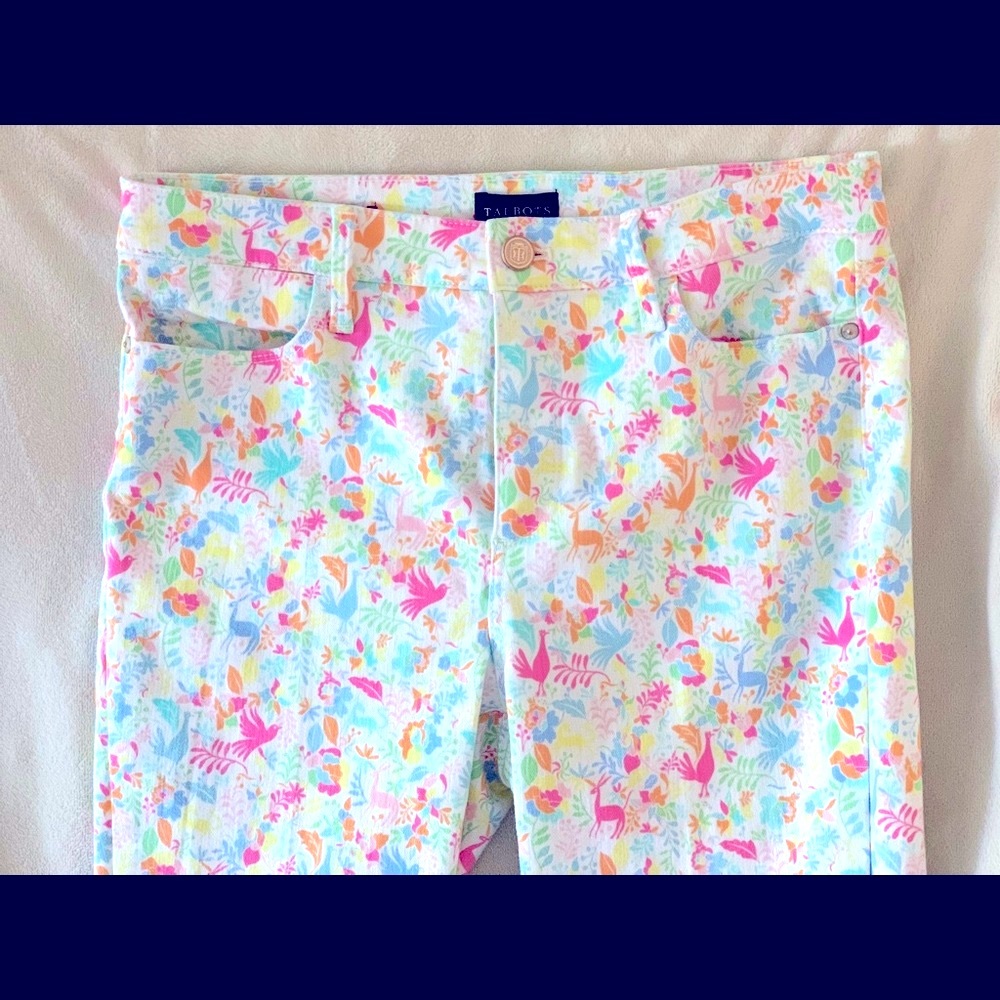Talbots Spring Floral Forest Life Print Jegging Crop Jeans White + Pastel